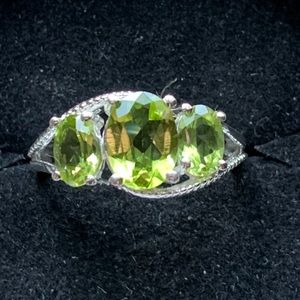 Peridot sterling ring